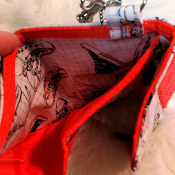 PAPERCHASE Retro Distressed Chucks Hi-Top Velcro Wallet - Picture 4 of 10